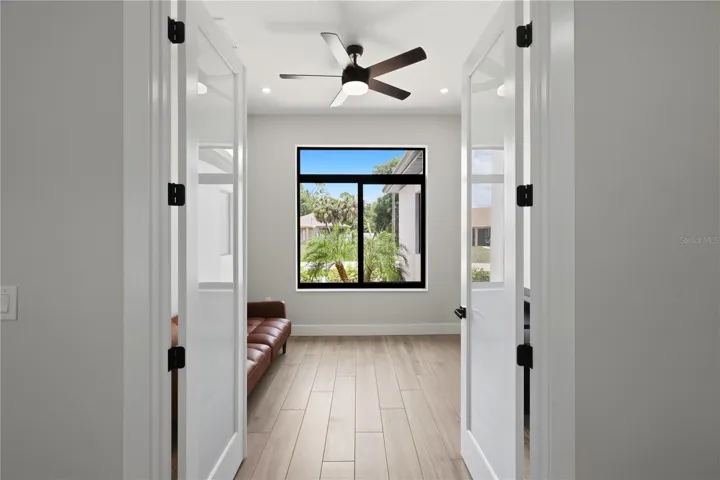 Office/Den Entry
