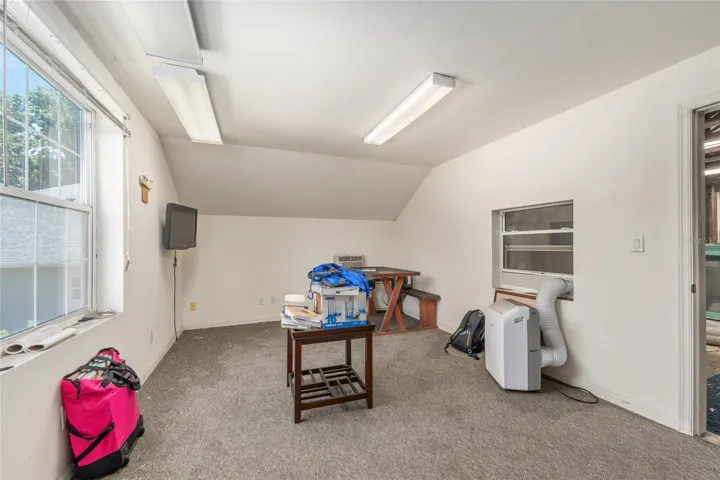 Detached Garage Finished Space Upstairs