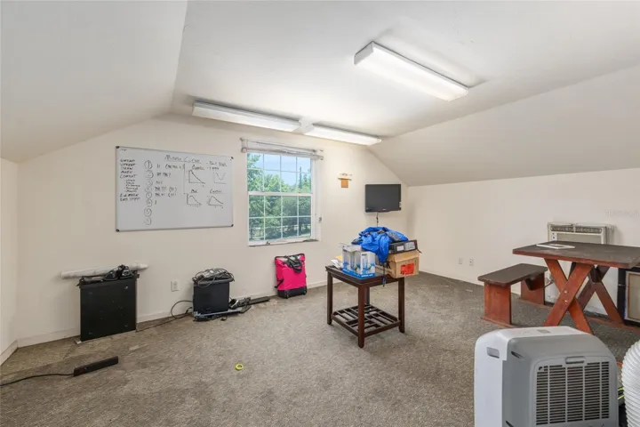 Detached Garage Finished Space Upstairs