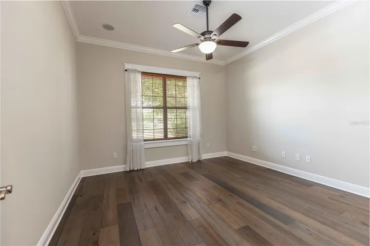 4th Bedroom can be used as an office