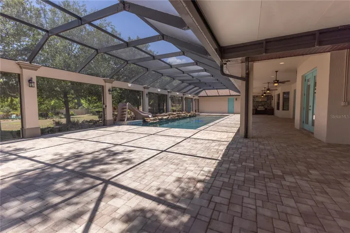 Room to entertain outside