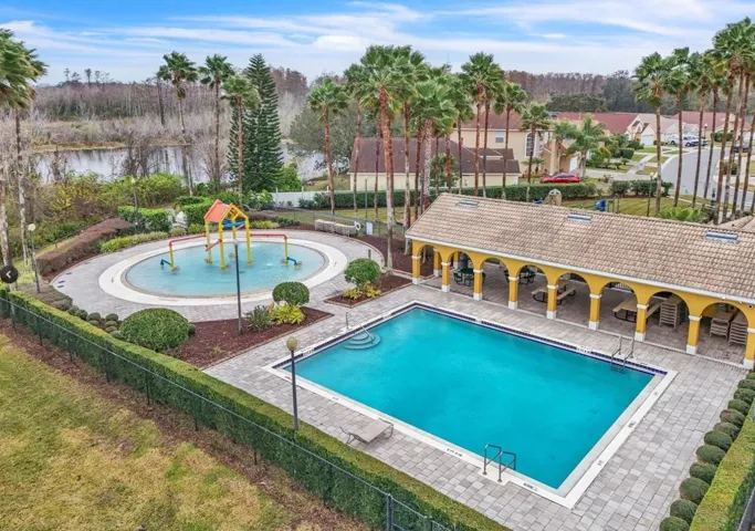 community pool and splash pad