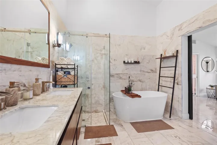 Spa-like primary bath