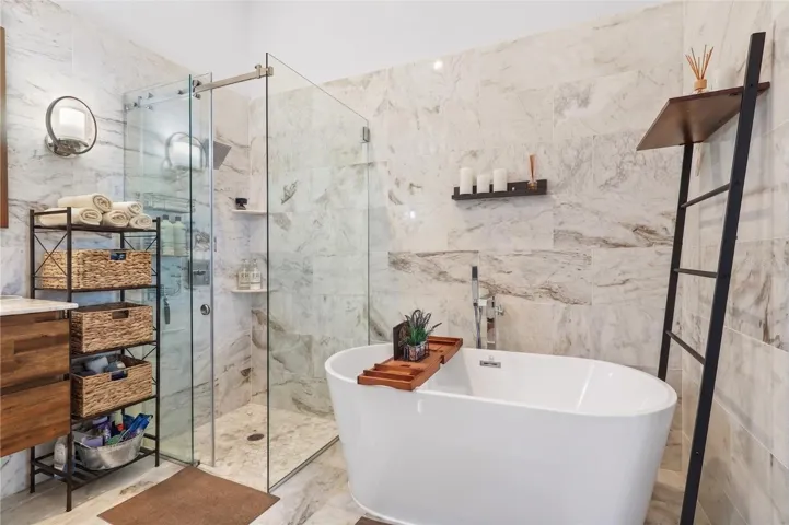 Spa-like primary bath