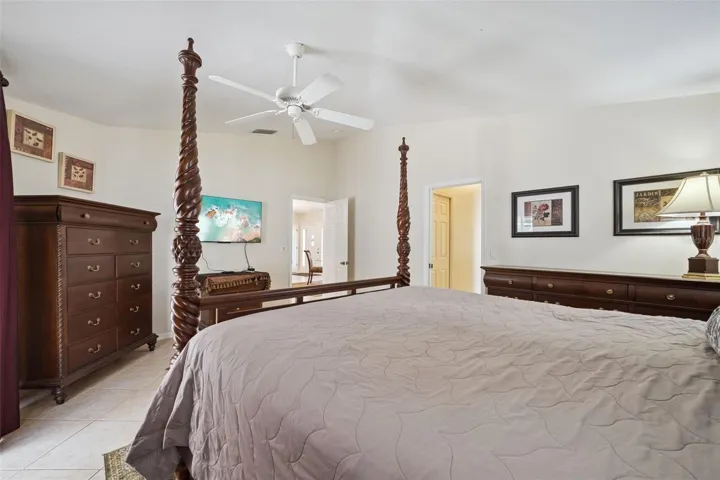 Large Rooms throughout!