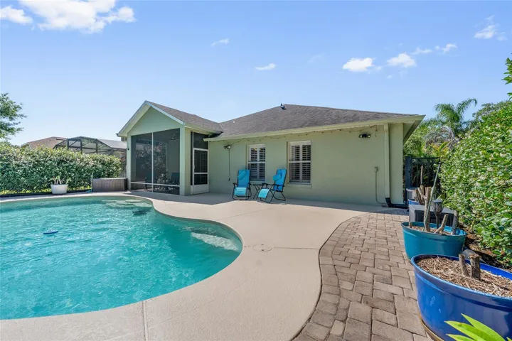 Pool area