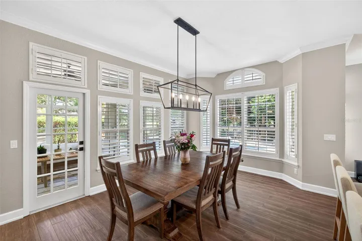 Dining Room14'x12'