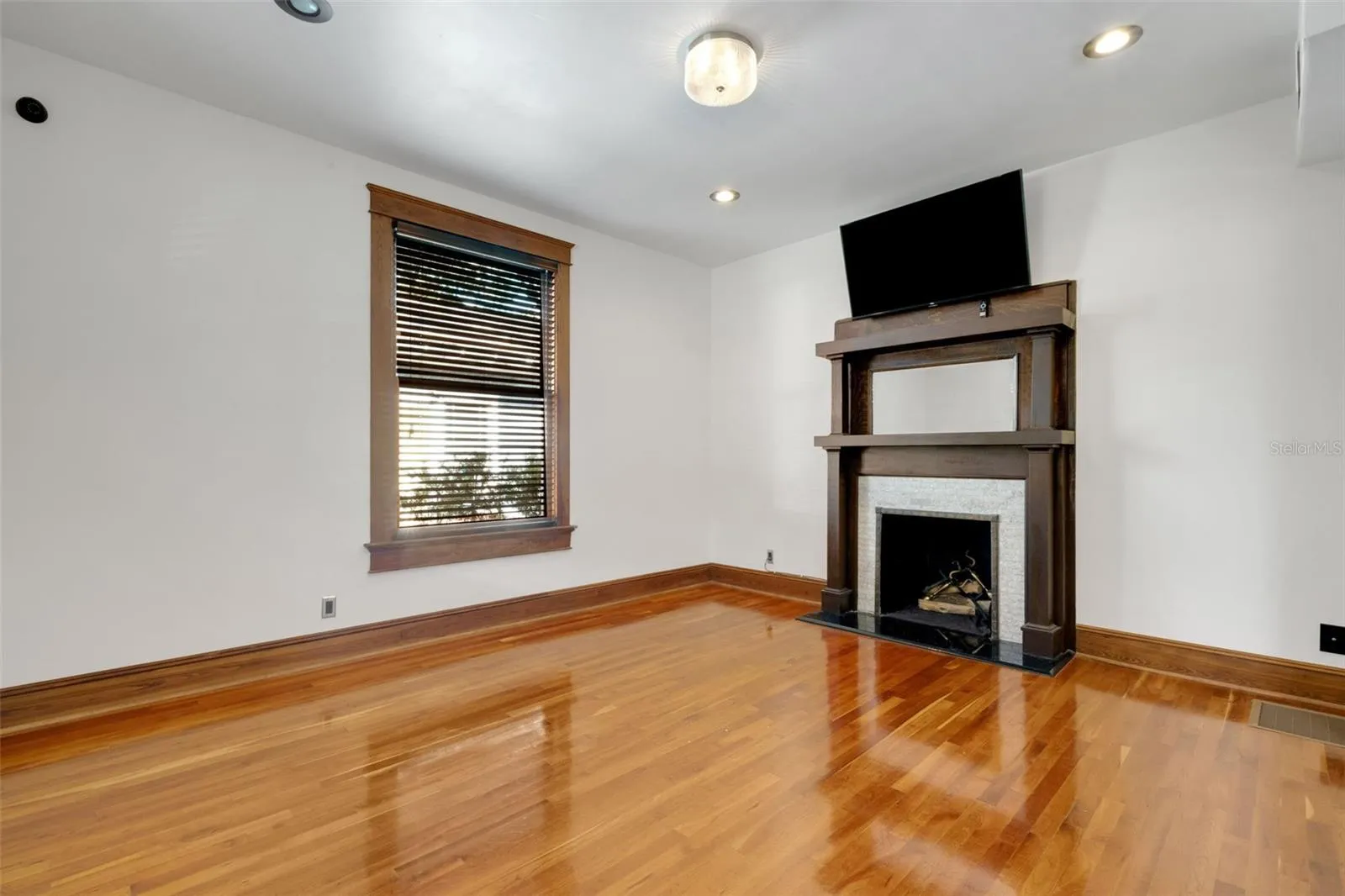 716 E Lime St, Lakeland, Florida 33801 — photo 4