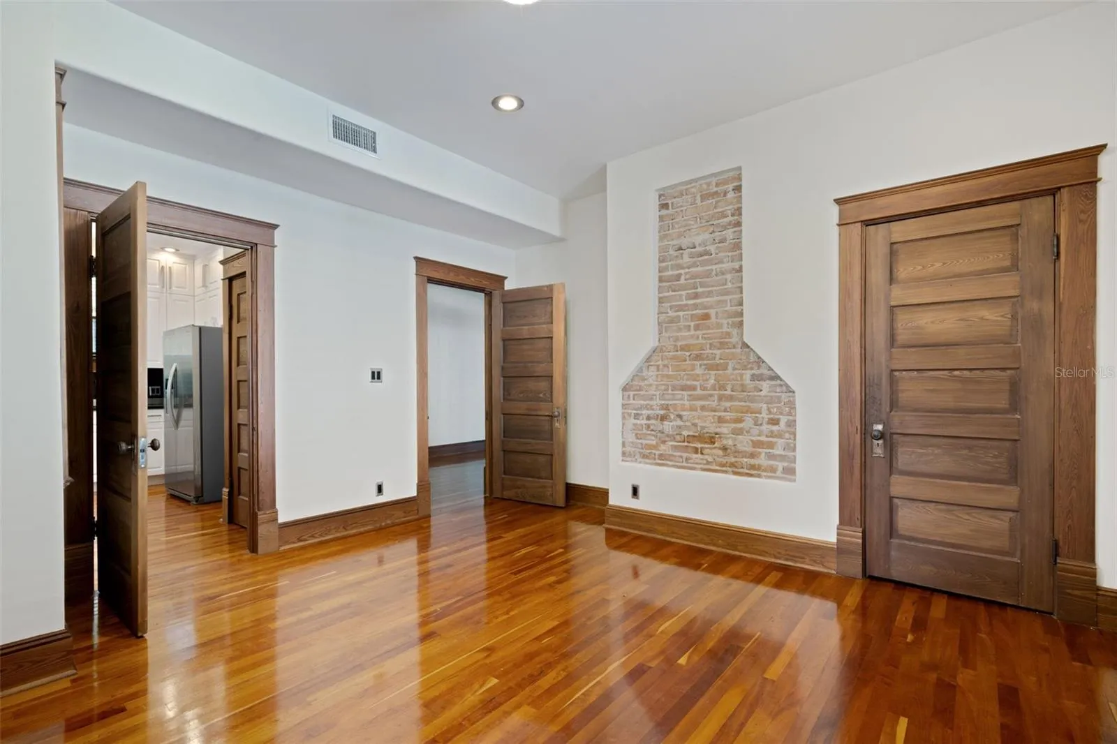 716 E Lime St, Lakeland, Florida 33801 — photo 8