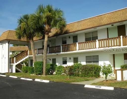 Front Exterior of 2 Quails Run Blvd