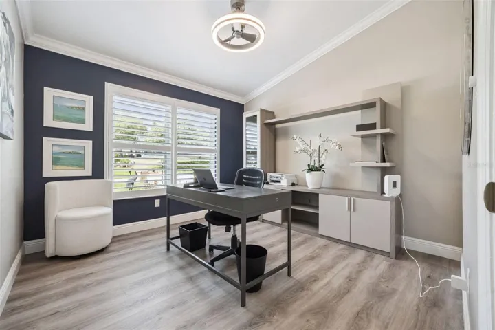 office.den,3rd bedroom