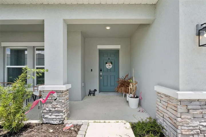 Front Door/Porch