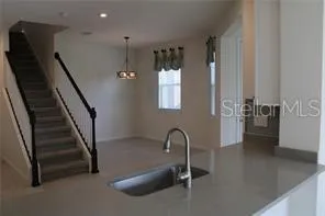 Kitchen/ dining area