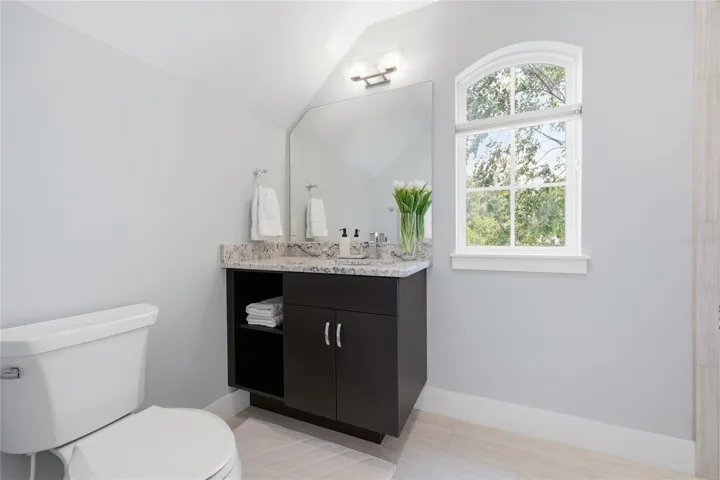 Upstairs Full Bath