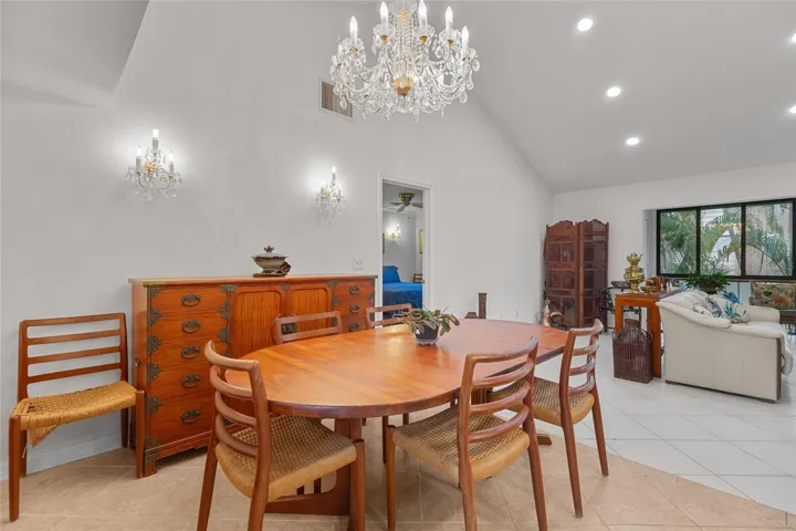 Dining/Living