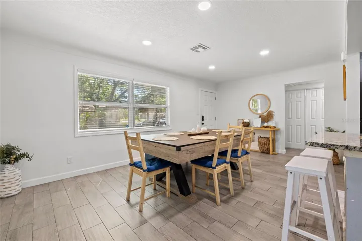 Spacious Open Floor Plan!