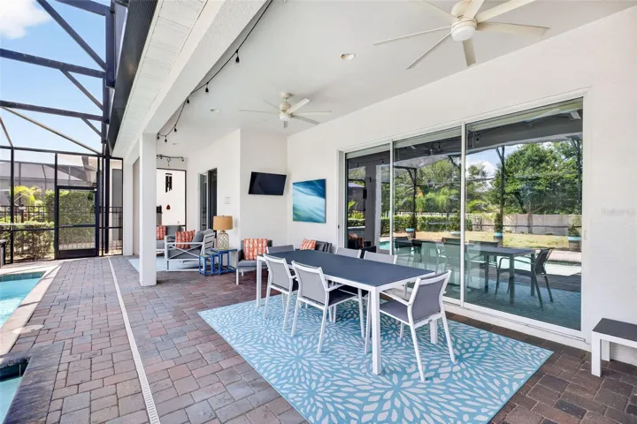 Plenty of room for outside dining