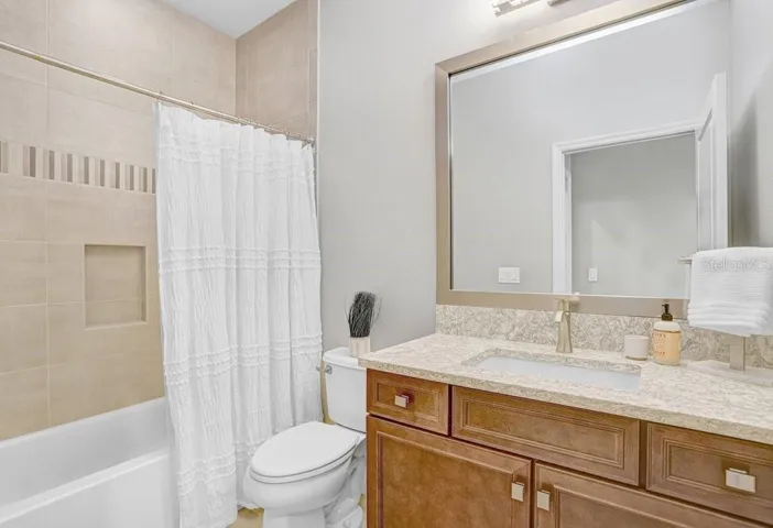 Full Bath 1