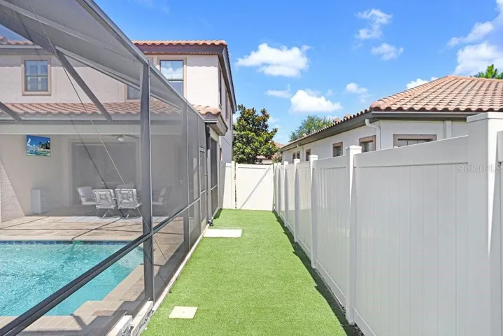 Pet Grade Turf on Opposite side