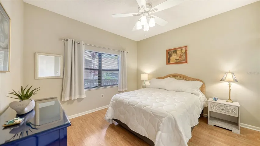 Guest bedroom
