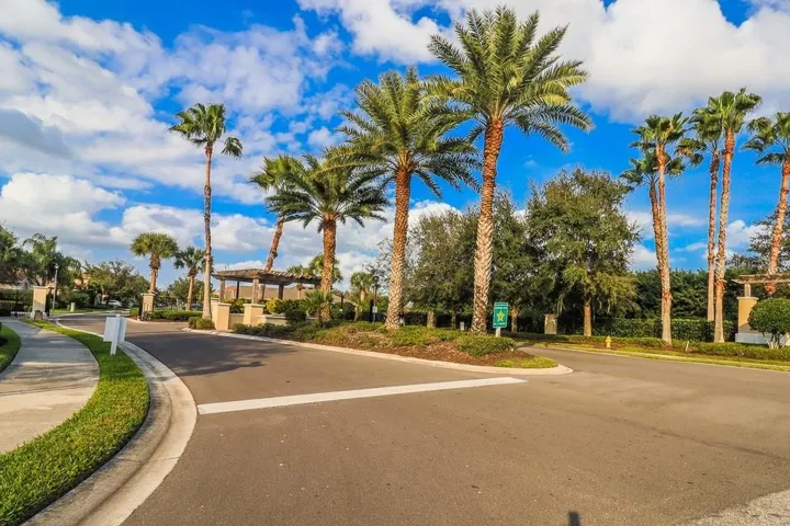 Lovely Gated Entrance