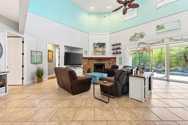 Light and bright open concept living ideal for indoor/outdoor living.