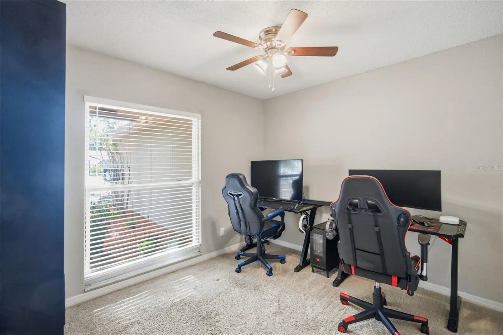 Office / 4th Bedroom