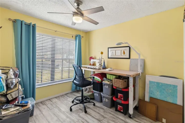 Secondary bedroom