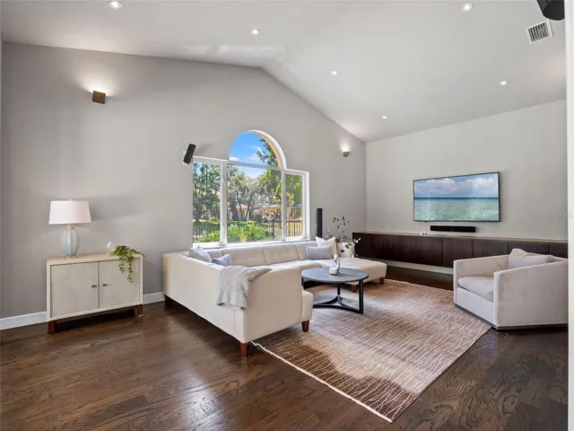 Media Bonus Room