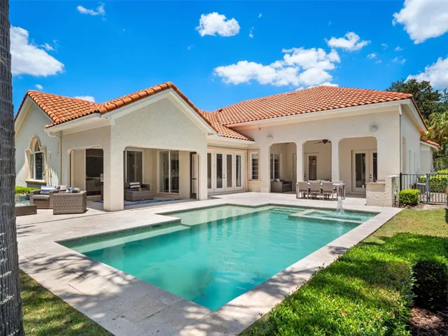 Private Pool & Spa