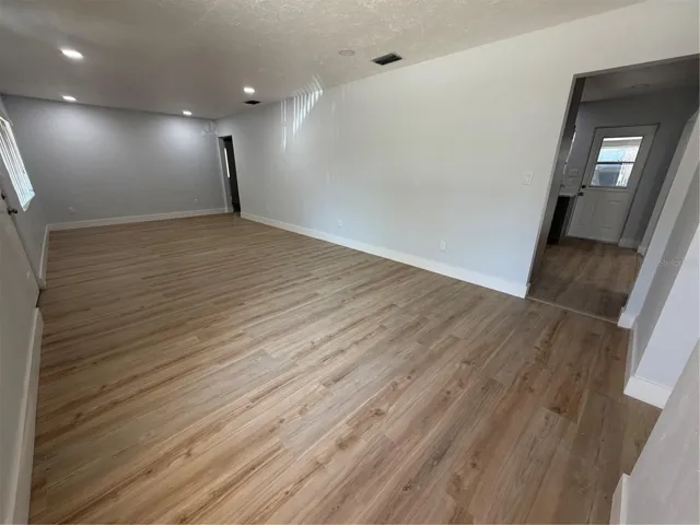 LivingRM