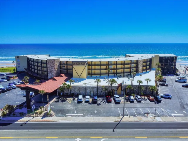 Street View of the Hawaiian Inn Beach Resort