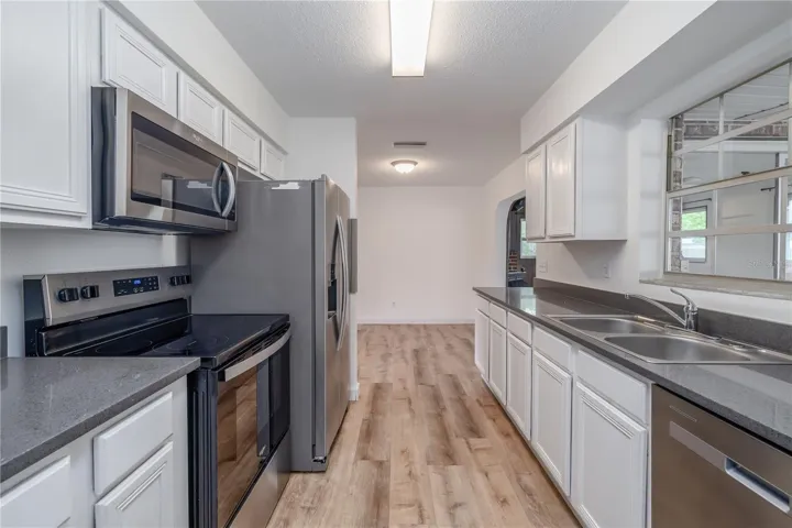Kitchen 3