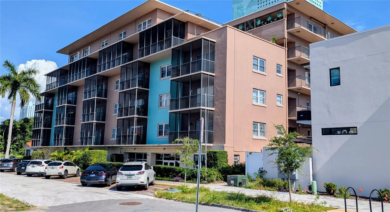 Lake Palms bldg. front