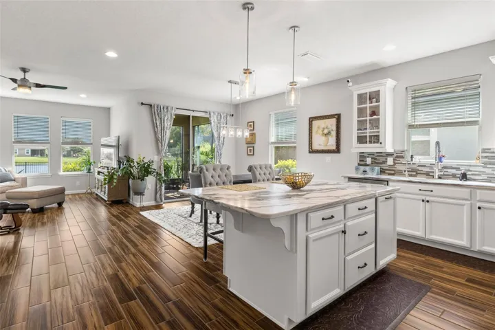 Kitchen with Island