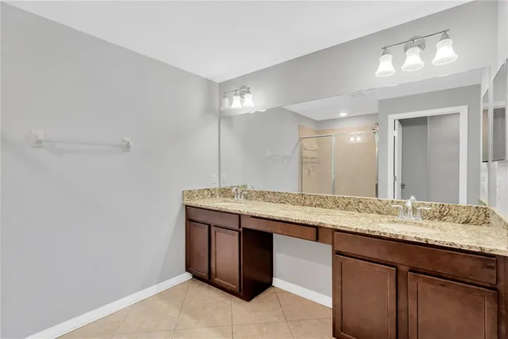 Primary En-Suite