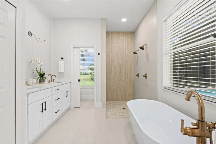 Fully Renovated kitchen and open floor plan