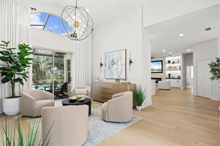 Grand Entry in to open floor plan