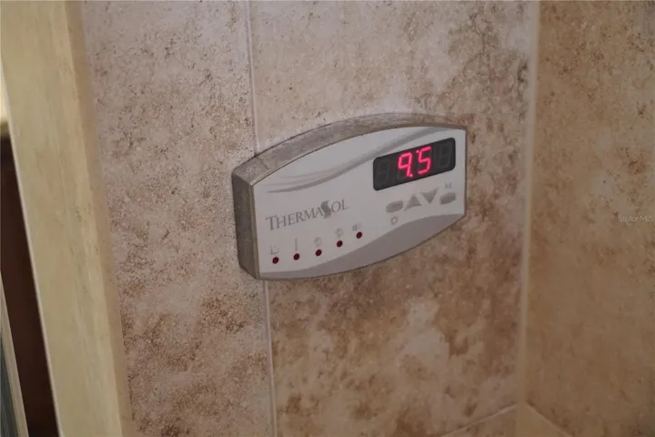 Primary steam shower