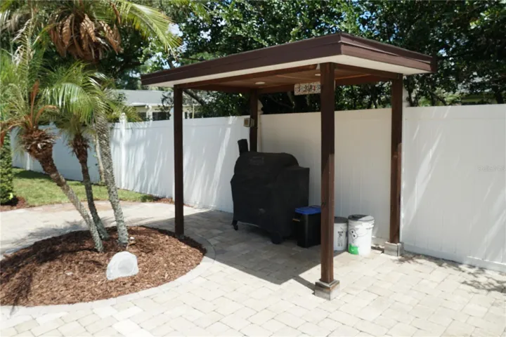 BBQ cook station