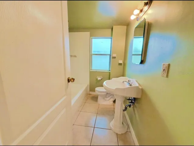 Full bathroom