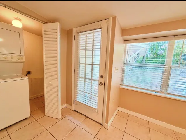 Door to back patio