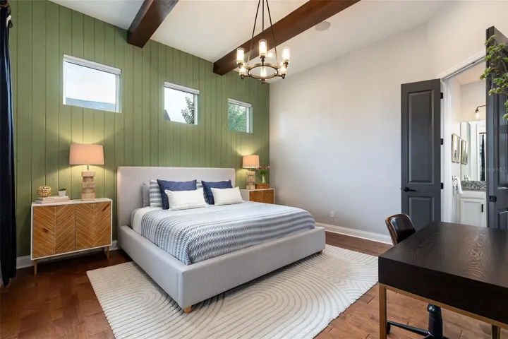 Primary Suite - Bedroom (Downstairs)