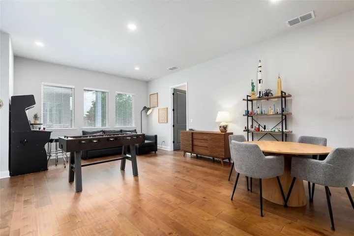 Detached Apartment - Living Area & Kitchenette