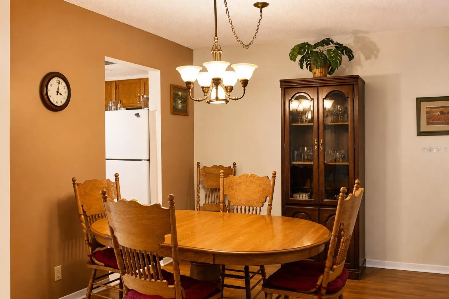 Dining Room Area