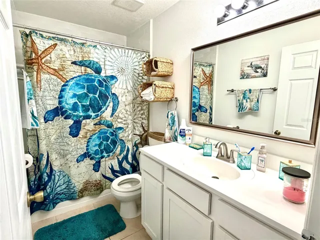 2nd bathroom