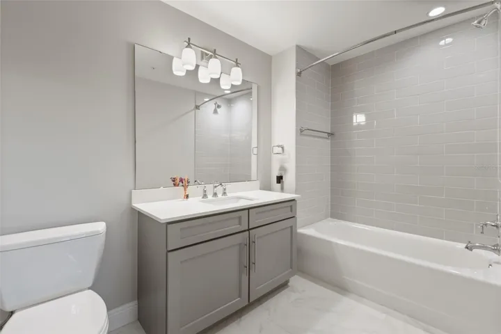 Ensuite bathroom