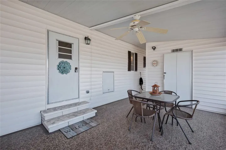 This is a street level lanai