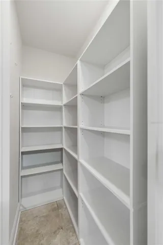 MASTER BATH LINEN CLOSET