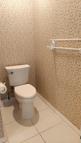 Primary Toilet